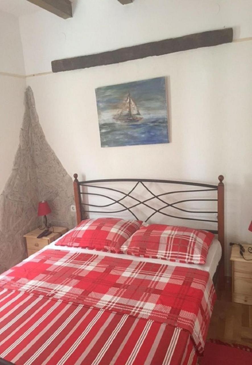Apartments Neno - 20 M From Beach Ribarica Buitenkant foto